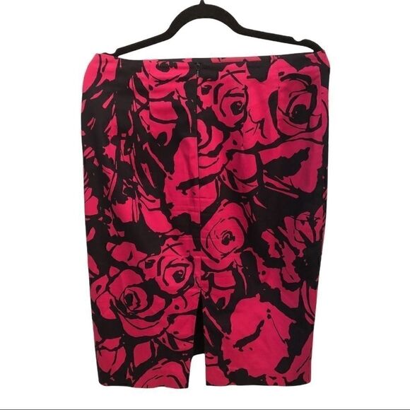 Express Women’s pink and black floral pencil skirt size 4 - Picture 2 of 4